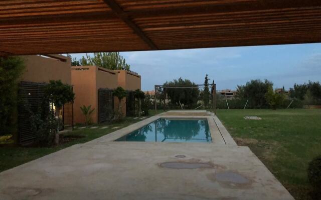 Belle Villa Front Golf