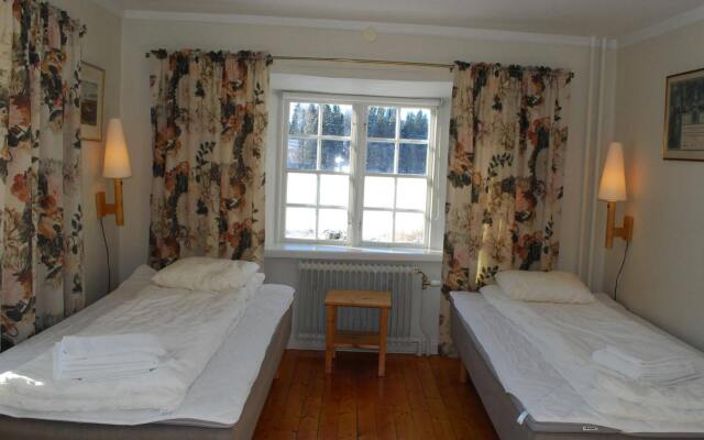 Öster Malma Vandrarhem - Hostel