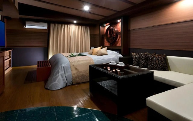 Hotel Watergate Okayama - Adults Only