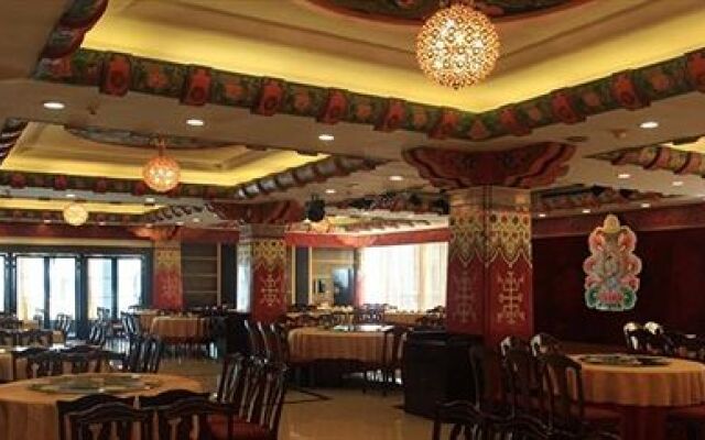 Gesar Hotel