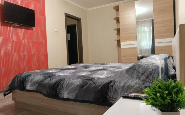 на бульваре Юности 21к1