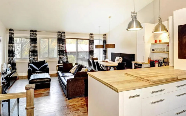 Condo 09 Chemin des Abruzzes by Les Chalets Alpins