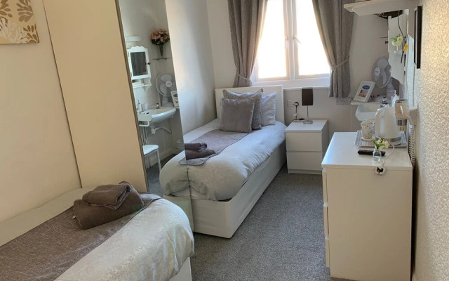 The Thoresby Guest House Scarborough