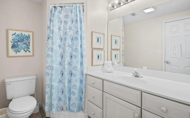 Inn at Crystal Beach 611