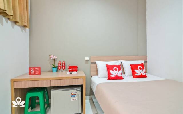 ZEN Rooms Karet Pedurenan
