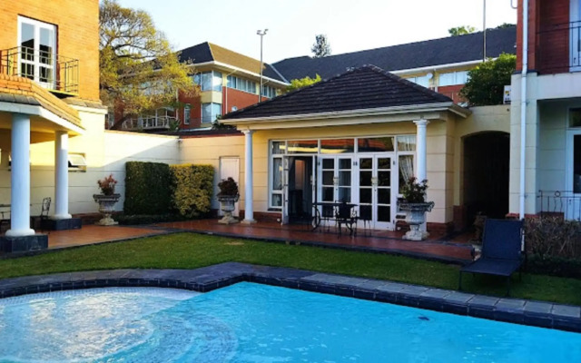 Redlands Hotel
