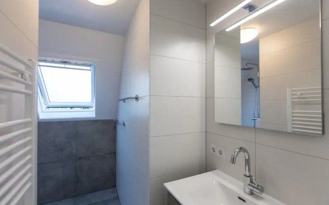 Detached House With Garden Near the Mookerplas