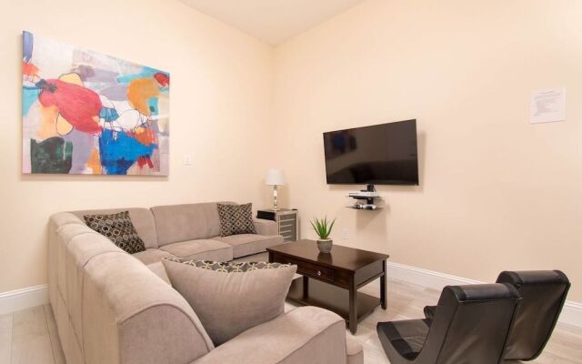 Walk to Beach Spacious Estate with Hot Tub & Game Room