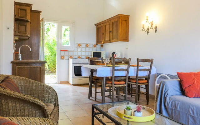 Holiday Home Domaine des Collieres