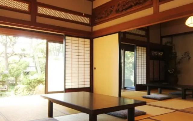 Izumien