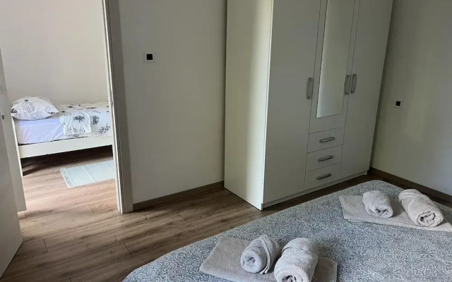 Elegant Lovran Apartment With Garden