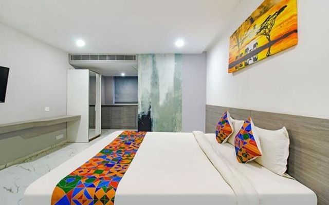 Fabhotel Shasha Shandar