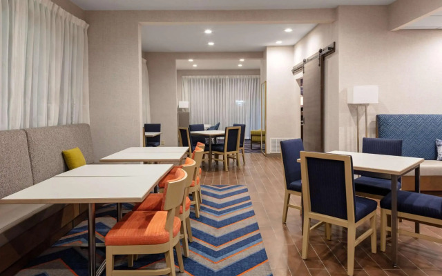 Hampton Inn Castle Rock