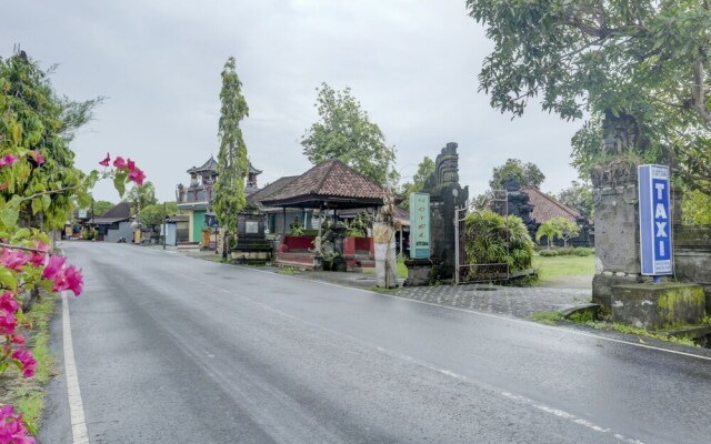 Hotel Astiti Graha Tanah Lot by OYO Rooms