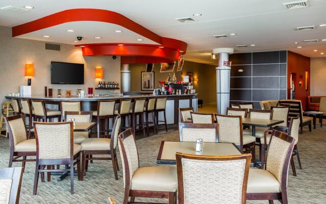 Cambria Suites Appleton