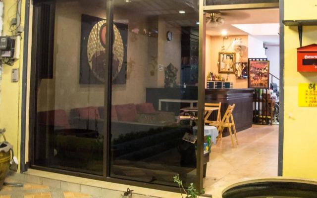 Patong Bay Guesthouse