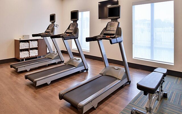 Holiday Inn Express & Suites West Melbourne by IHG