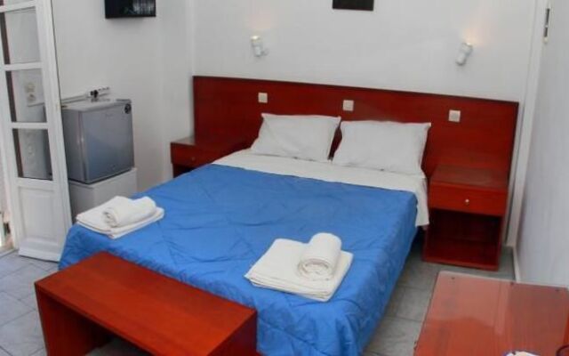 Tonia Hotel