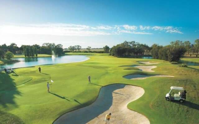 Murray Downs Resort
