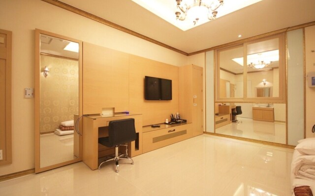 Gwangyang Hotel Ritz