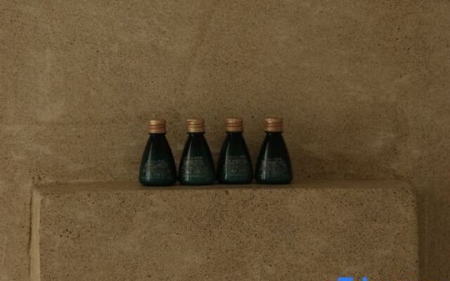 Zhi Lan Qiu Lakeside Homestay