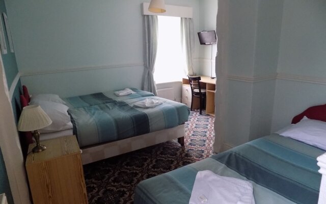 The New Osterley Hotel