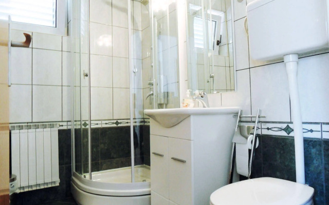 Adria Apartments