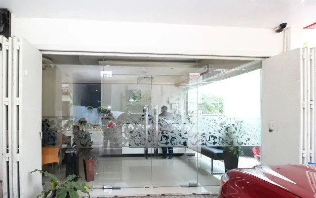 Airy Panakkukang Boulevard Ruko Cempaka 27 Makassar