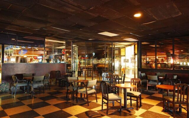 Howard Johnson Inn Tampa Ybor City