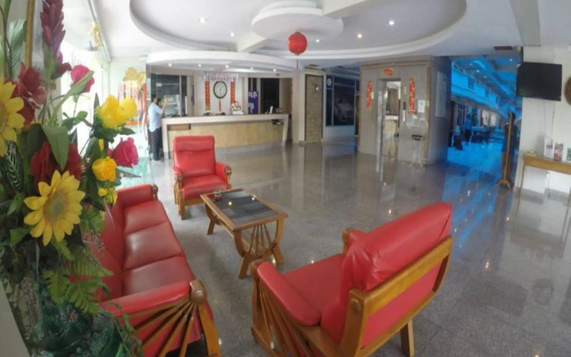 Wangburapa Grand Hotel