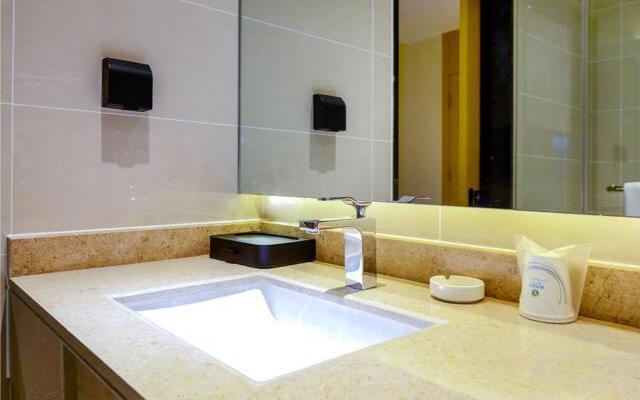 City Comfort Inn Chongqing Nanping Light Rail Station