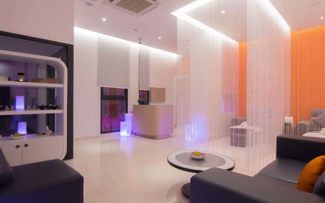 SUN & MOON, Urban Hotel