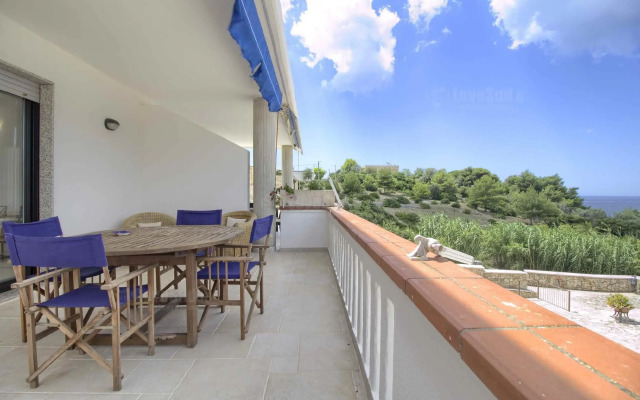 Sunset Greg, Lovely Front bay Terraced House