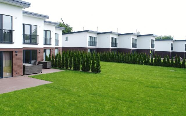 Holiday home with sauna and jacuzzi in BALTIC VILLAGE