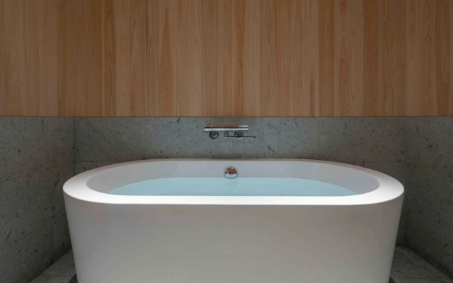 KUTSUROGI SAUNA and STAY