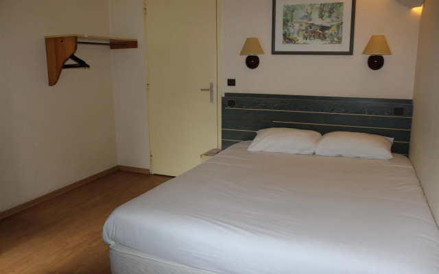 Kyriad Lille Est - Hem