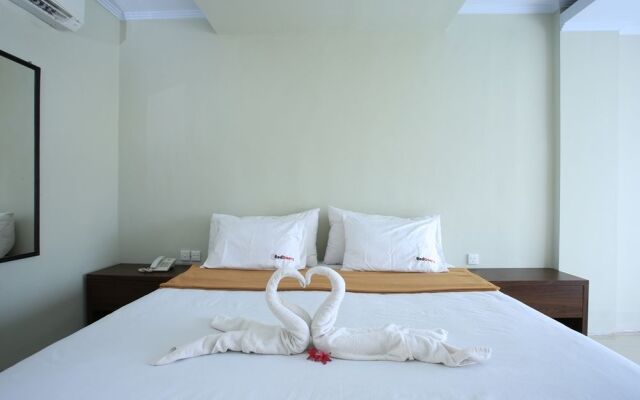 RedDoorz @ Padma Utara