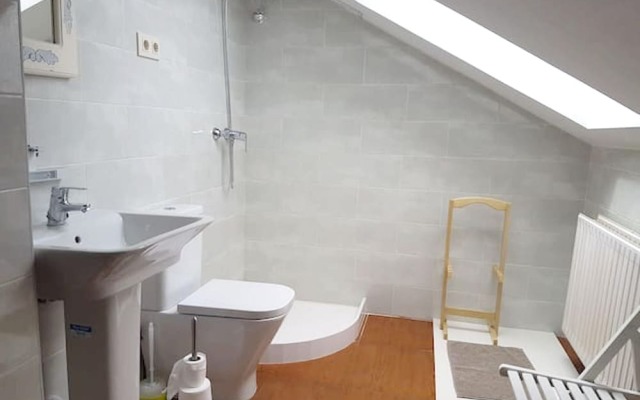 House With 4 Bedrooms in Asturias, With Enclosed Garden and Wifi