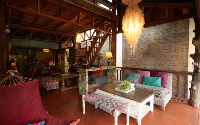 Bann Makok The Getaway