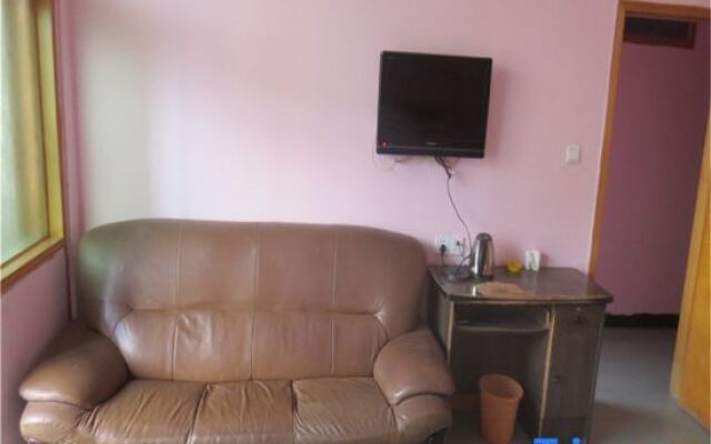 Wuning Longxin Hotel