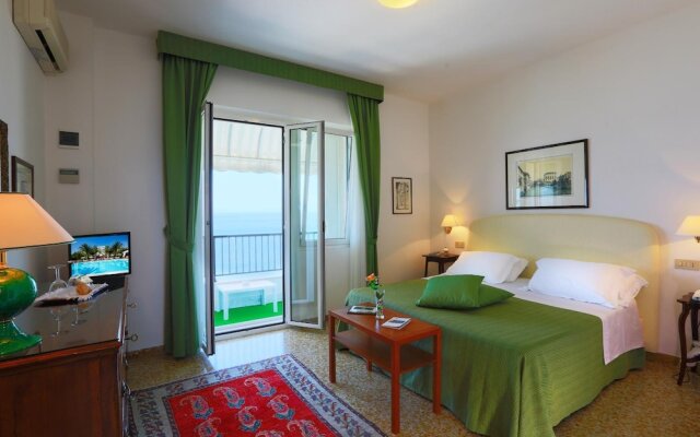 Mion Hotel & Sanìo Restaurant