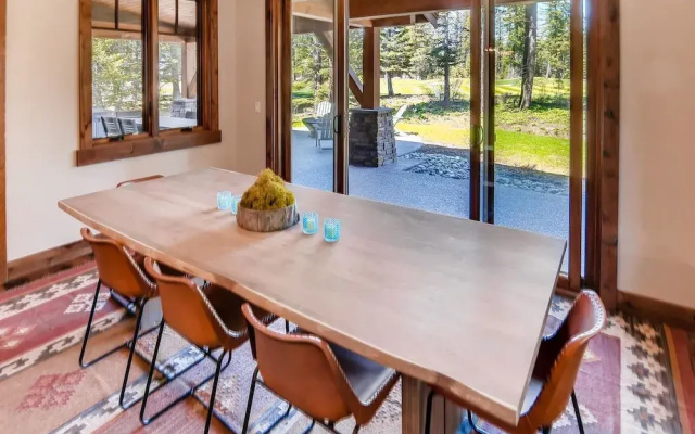 Arrowhead Lodge in Suncadia Home