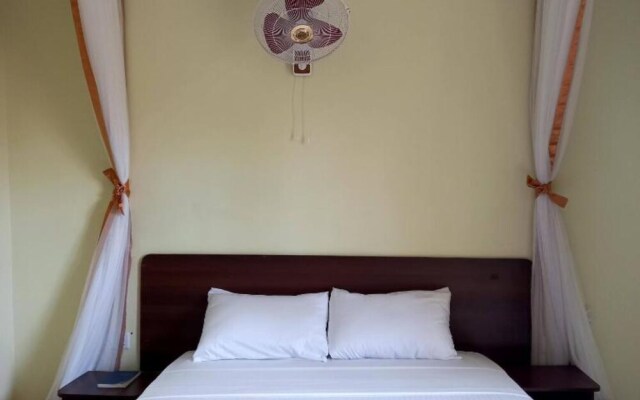 CaliTwapa Hotel & Restaurant