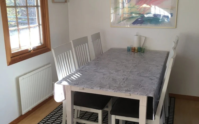 Idyllic Bungalow Close to sea and Forest