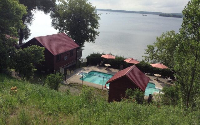 Sandy Shore Cottages