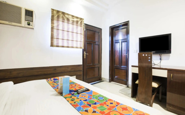 FabHotel Nagpal Palace