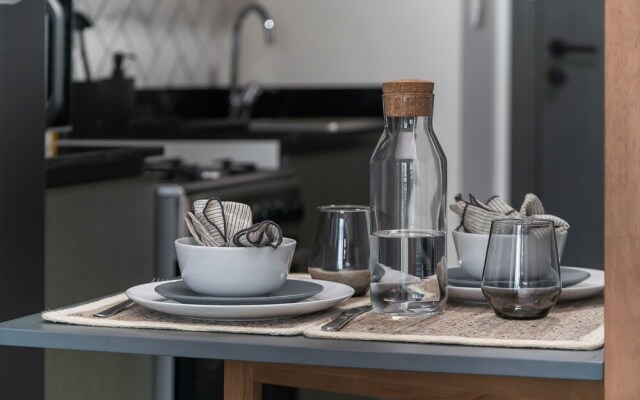 HiGuests - Bella Rose