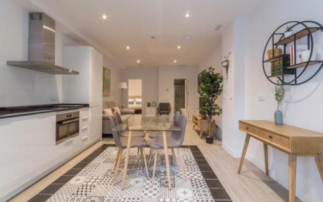 Mit House Avenida America En Madrid Capital
