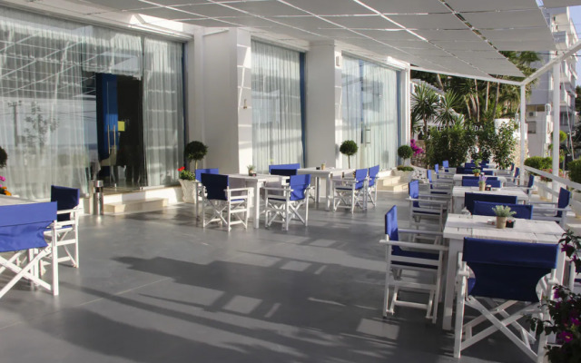 Sunrise Hotel