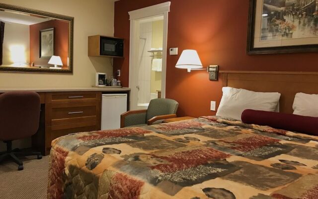 Sahara Suites